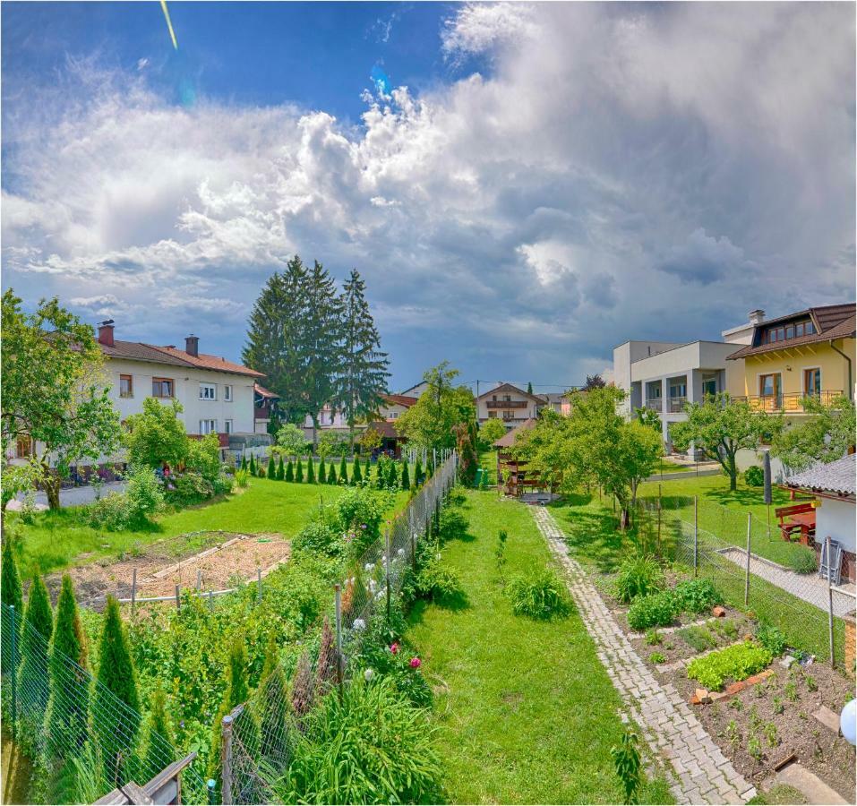 Newly Renovated Studio With Air Conditioner & Free Parking Ljubljana Bagian luar foto